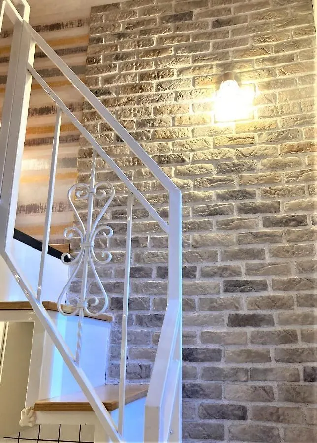 Watt 26 Cozy Studio Apartment Milan 0*,